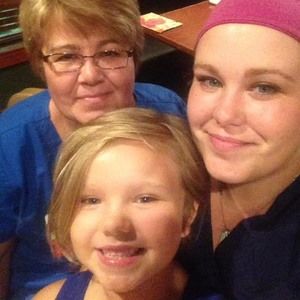 Meet your Posher, Sharon